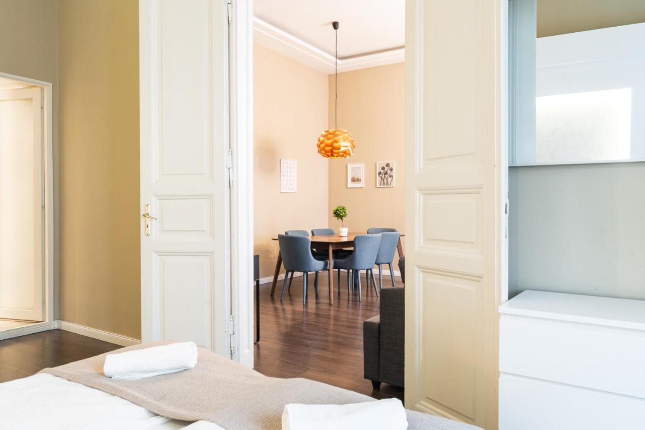 Spacious Luxury Apartment At The Heart Of Budapest Exterior foto